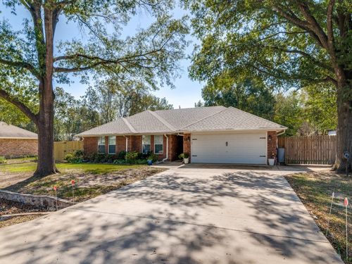 1208 Highland Dr, Quitman, TX, 75783-2104 | Card Image