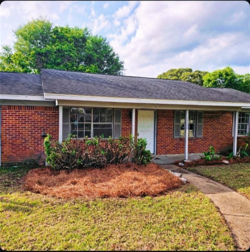10480 El Camino Ave, Grand Bay, AL, 36541-5619 | Card Image
