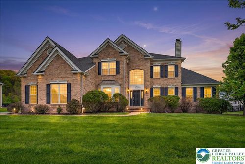 2005 Rainlilly Dr, Center Valley, PA, 18034-8142 | Card Image
