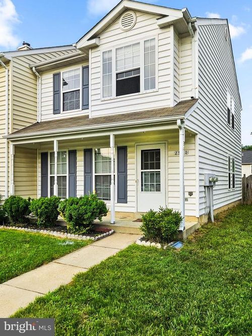 2530 Fernwood Ct, WALDORF, MD, 20601-3583 | Card Image