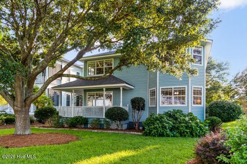 904 First Avenue, Oriental, NC, 28571 | Card Image