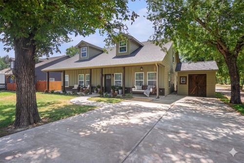 290 E Aurora St, Rhome, TX, 76078-1120 | Card Image