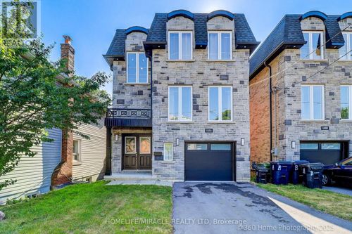 688A Midland Ave, Toronto, ON, M1K4C6 | Card Image