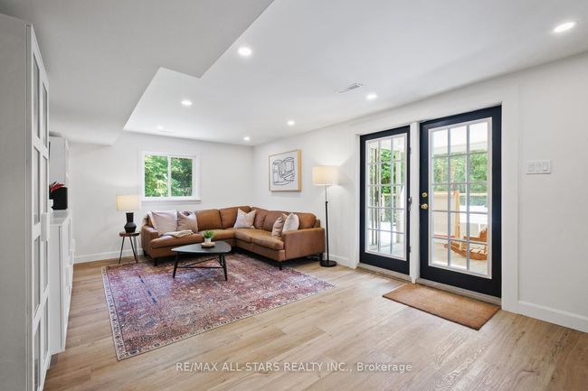 55 Blake St, House other with 4 bedrooms, 2 bathrooms and 4 parking in Stouffville ON | Image 26