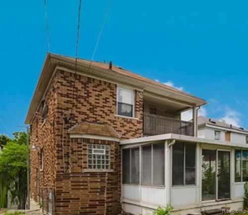 15228 Mettetal St, Detroit, MI, 48227-1942 | Card Image