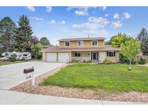 12108 W 70th Ave, Arvada, CO, 80004-2330 | Card Image