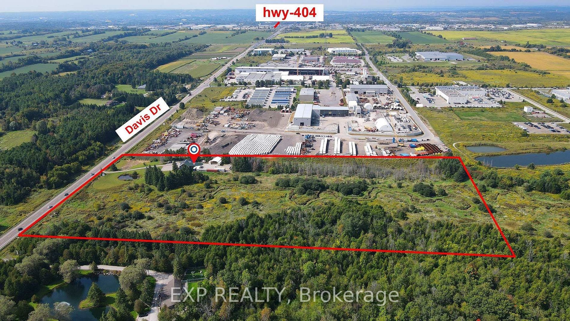 Commercial Sale in East Gwillimbury