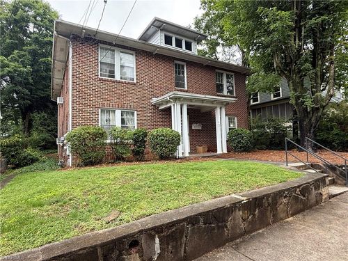 apt-4-647 Irving St, Winston-Salem, NC, 27103-3756 | Card Image
