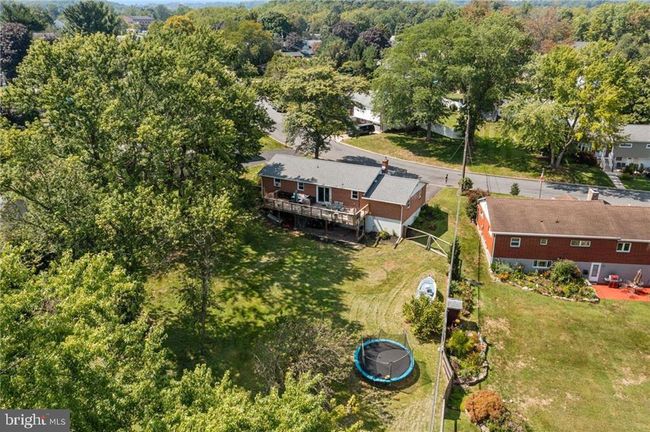 657 W Fairmount St, House other with 3 bedrooms, 2 bathrooms and null parking in COOPERSBURG PA | Image 4