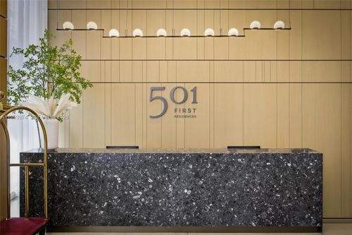 601a-121 Ne 5 St, Miami, FL, 33132 | Card Image