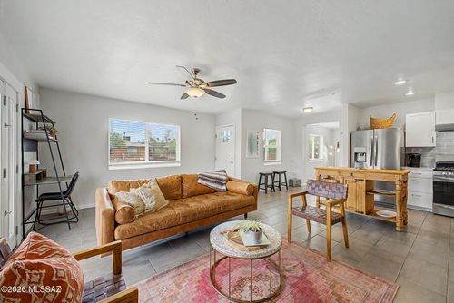 206 N Westmoreland Ave, Tucson, AZ, 85745-2963 | Card Image