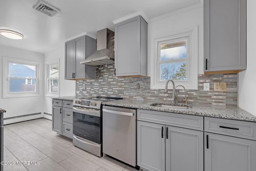 405 Terrace Ave, Toms River, NJ, 08753-7778 | Card Image