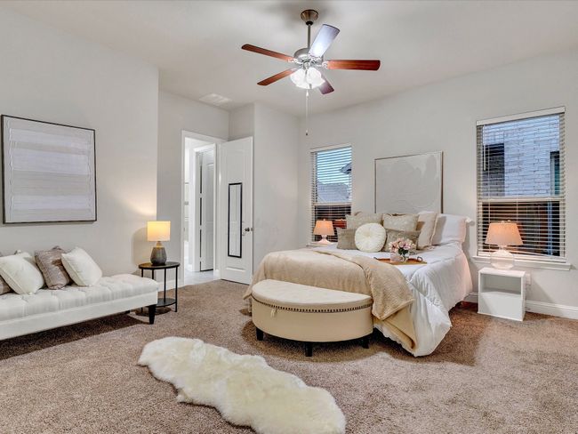 Laundry room with storage | Image 17