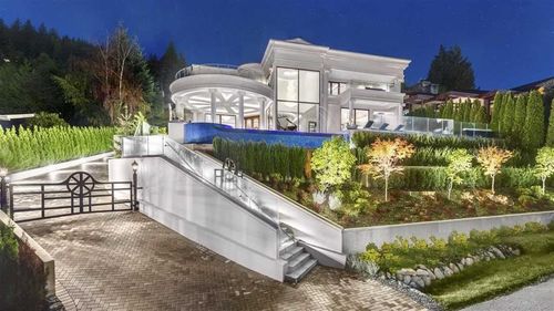 795 Andover Cres, West Vancouver, BC, V7S1Y5 | Card Image