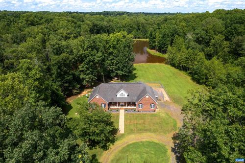 4517 Gravel Hill Rd, Dillwyn, VA, 23936-2961 | Card Image