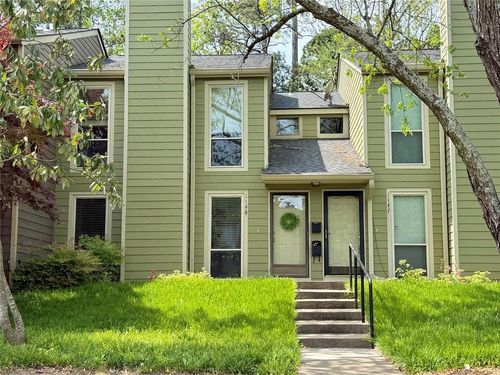 1148 Riverbend Club Dr Se, Atlanta, GA, 30339-2819 | Card Image