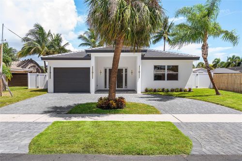 171 Se 4th Ct, Pompano Beach, FL, 33060-8010 | Card Image