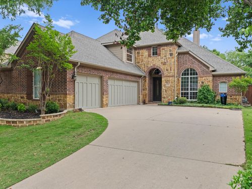 8330 Thatcher Rd, Lantana, TX, 76226-7355 | Card Image