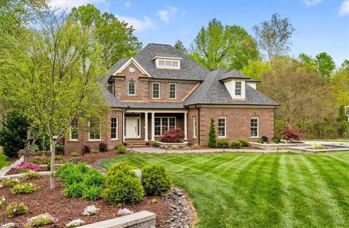 4256 Wayne Rd, Greensboro, NC, 27407-7331 | Card Image