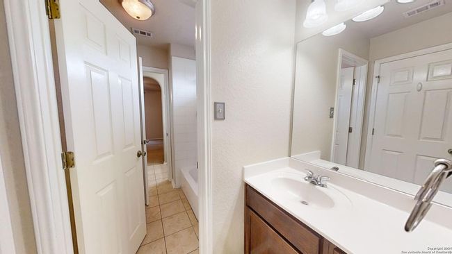 545 Triple Crown, House other with 4 bedrooms, 4 bathrooms and null parking in Schertz TX | Image 40
