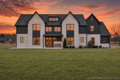 16975 S 145th East Ave, Bixby, OK, 74008-7546 | Card Image