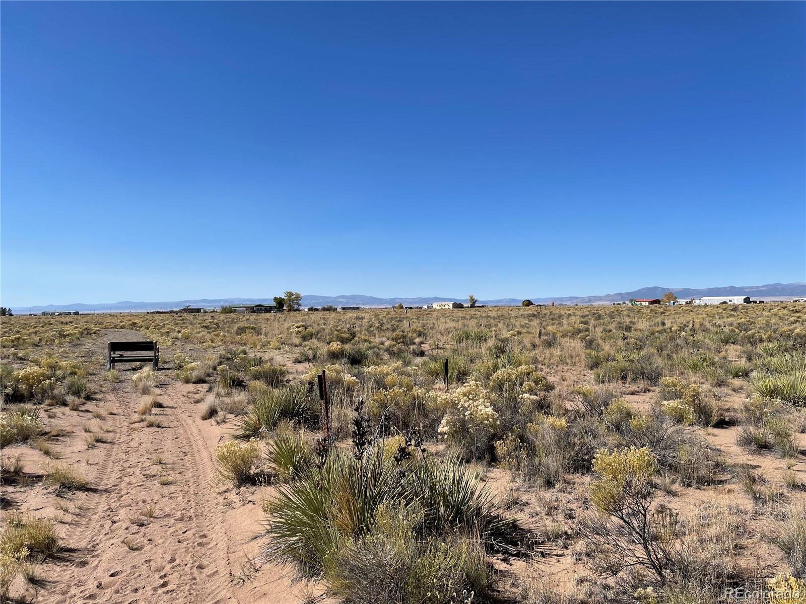 Land in Crestone 4