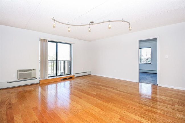 APT-404 - 123 Mamaroneck Ave, Condo with 2 bedrooms, 2 bathrooms and null parking in Mamaroneck NY | Image 7