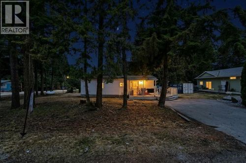 1 Wolfe St, Sicamous, BC, V0E2V1 | Card Image