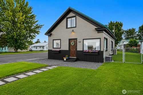124 N 3rd Street, Coulee City, WA, 99115 | Card Image