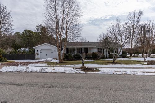 200 Gunpowder Rd, Egg Harbor Township, NJ, 08234-6952 | Card Image