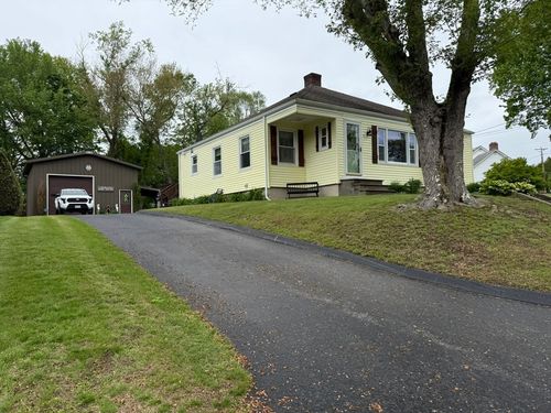 4 Perryville Rd, Webster, MA, 01570-3071 | Card Image