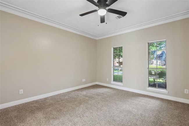 6034 Pin Oak Pl, House other with 4 bedrooms, 4 bathrooms and 2 parking in Spring TX | Image 13