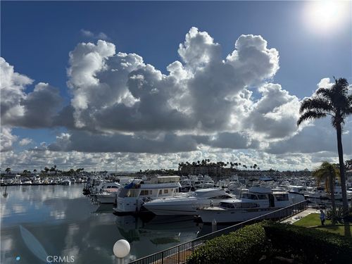 104-2872 Coast Cir, Huntington Beach, CA, 92649 | Card Image