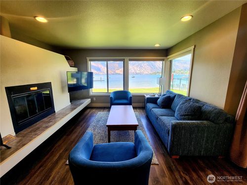 1 Manson Blvd, Manson, WA, 98831-9021 | Card Image