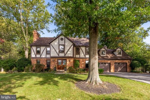 133 Farmgate Ln, SILVER SPRING, MD, 20905-5717 | Card Image