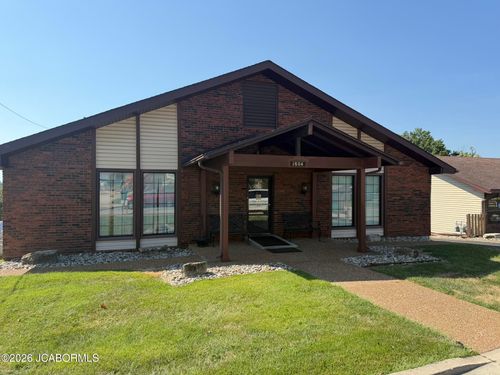 a-1804 Southwest Boulevard, Jefferson City, MO, 65109 | Card Image