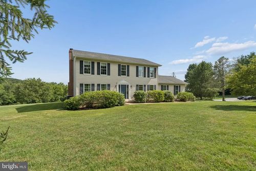3 Pen Delle Ct, Freeland, MD, 21053-9439 | Card Image