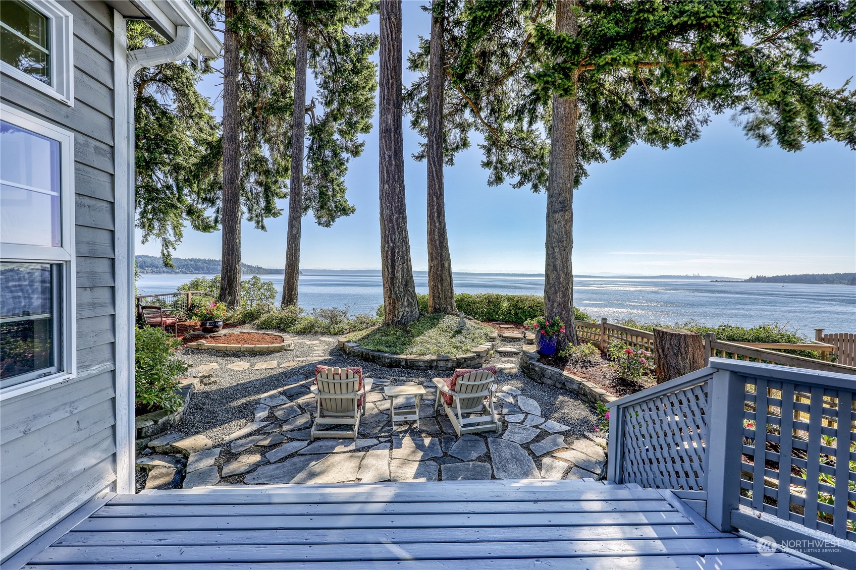 Angeline Ave, Suquamish, WA 98392