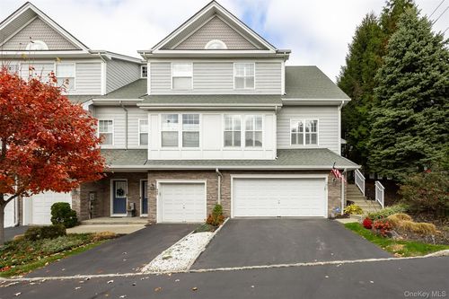 411 Waterview Drive, Poughkeepsie, NY, 12601 | Card Image