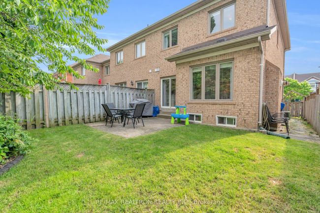 172 Denise Cir, House attached with 4 bedrooms, 4 bathrooms and 2 parking in Newmarket ON | Image 33