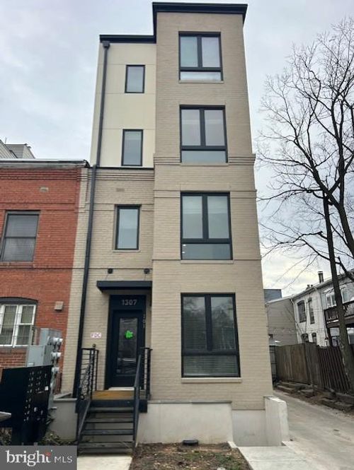 101-1307 K St Se, WASHINGTON, DC, 20003-5272 | Card Image