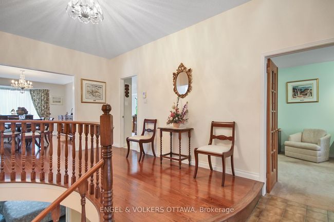 5544 S Island Park Dr, House other with 3 bedrooms, 5 bathrooms and 6 parking in Manotick ON | Image 8