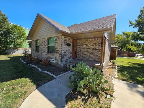 3804 Eaton Dr, Dallas, TX, 75220-5054 | Card Image