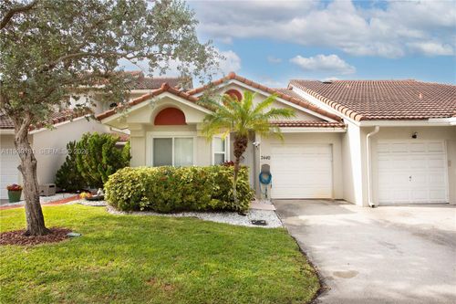 7440 Pinewalk Dr S, Margate, FL, 33063-8108 | Card Image