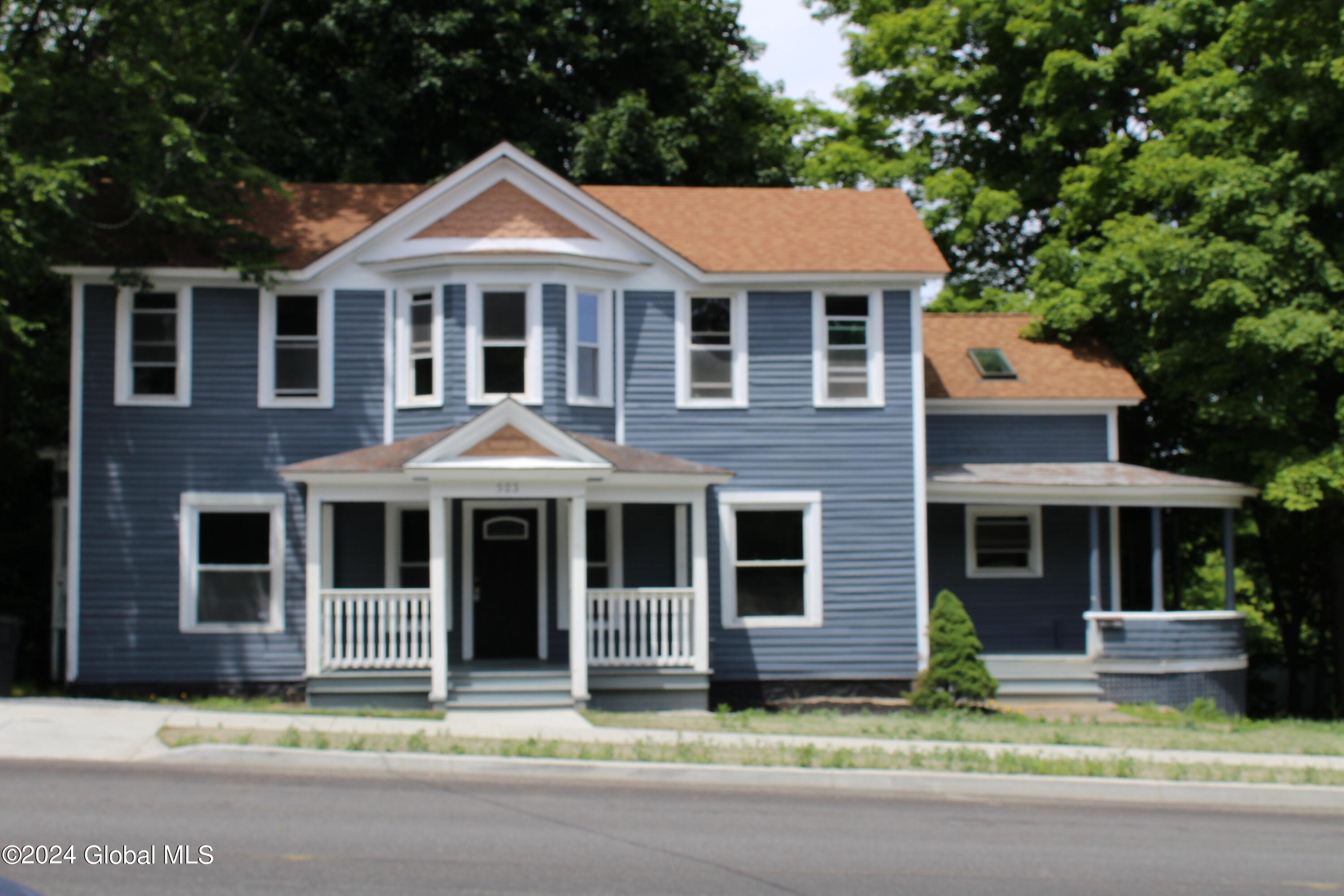 Palmer Ave, Corinth, NY 12822