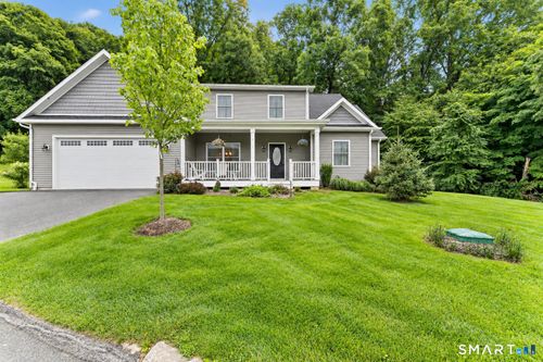7-7 Tall Oaks Dr, New Milford, CT, 06776-5634 | Card Image