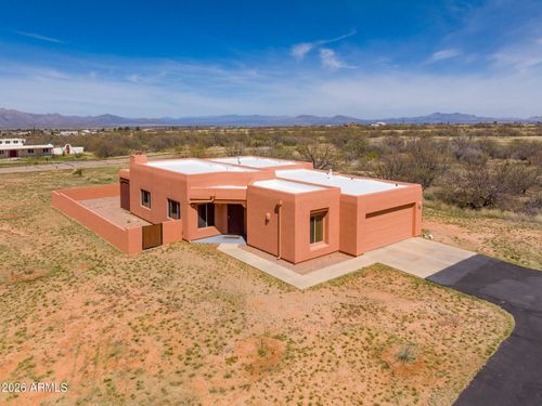 3203 W Thunder Pass Rd, Benson, AZ, 85602-7629 | Card Image