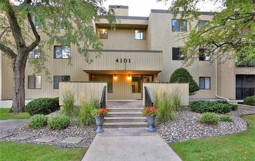 apt-221-4101 Parklawn Ave, Edina, MN, 55435-4661 | Card Image