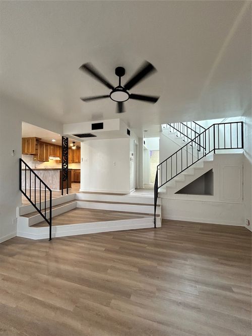 3907 Roma Ct, Rockwall, TX, 75087-5345 | Card Image