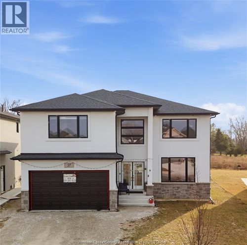 37 Kingsbridge Dr, Amherstburg, ON, N9V4A5 | Card Image